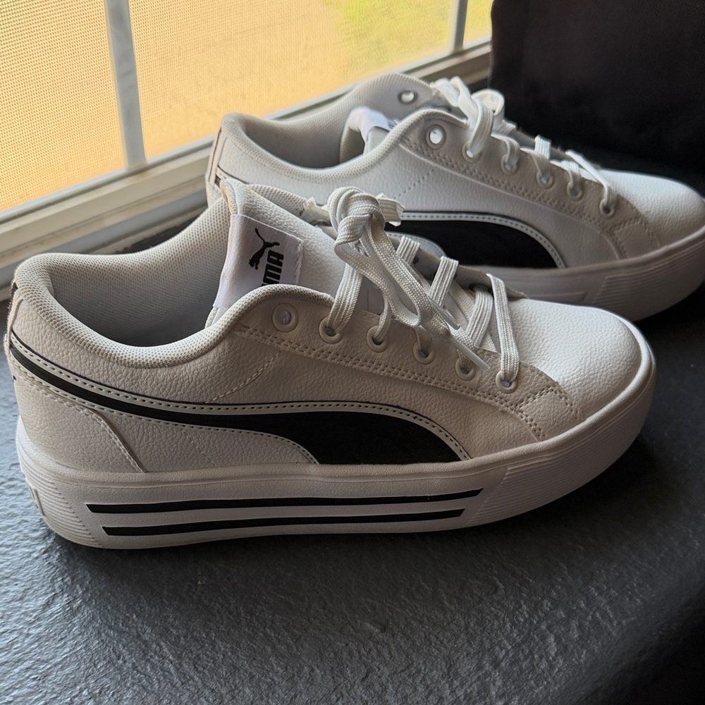 Puma White Sneakers with Black Formstrip and Striped Platform